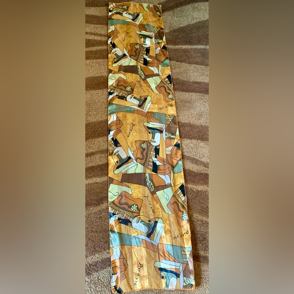 BEAUTIFUL PICASSO MULTI-COLOR SCARF. SO MANY WAYS TO WEAR THIS SCARF. - Picture 7 of 7